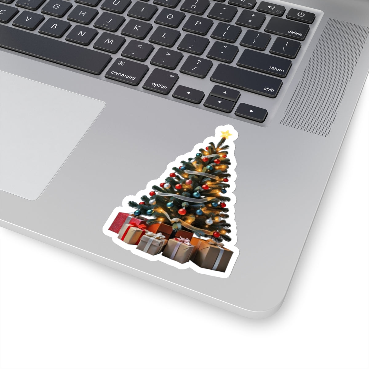 Sticker - Festive Decorated Christmas Tree with Presents Art Print