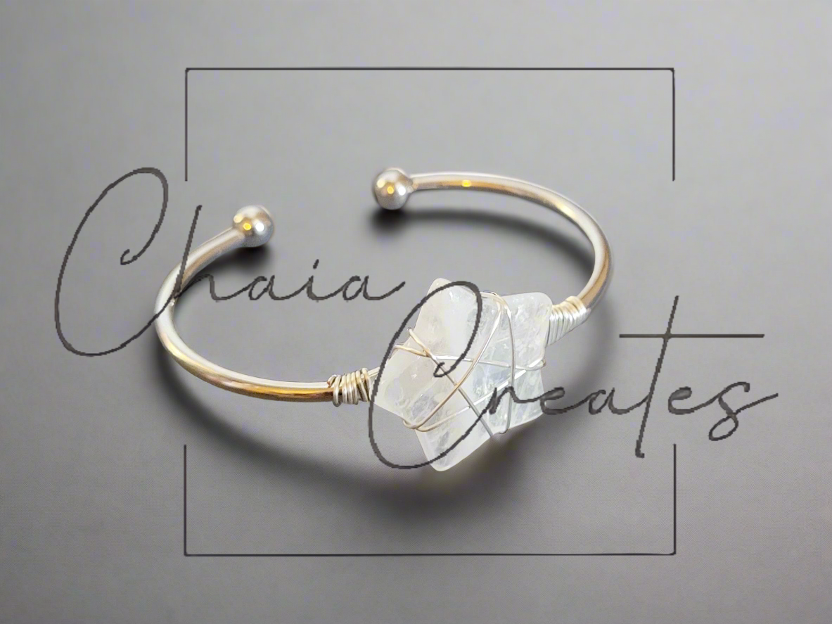 Wire Wrapped Clear Rock Quartz Stone Star Silver Bangle Bracelet