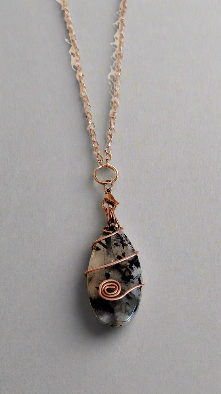 Rutilated Quartz Spirals Copper Wire Amulet Pendant Heart Link Necklace